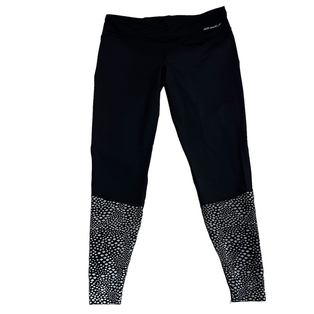 2XU Compression Capri Length Leggings Women’s Size XXL Reflective EUC